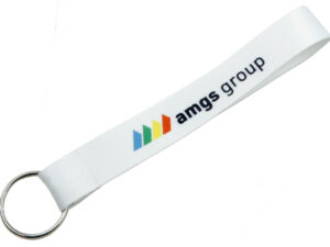 Weißer kurzer schluesselanhaenger aus polyester und individuellem Logo, ideal für Branding und den täglichen Gebrauch. Erhältlich bei AMGS Group.